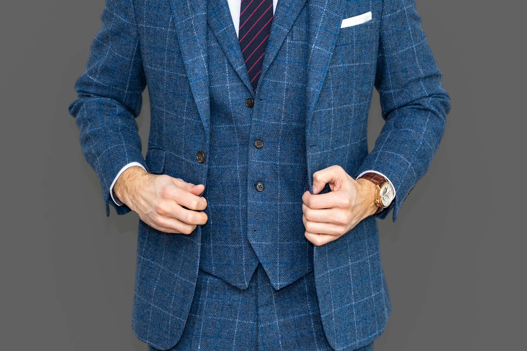 Costum bărbătesc în trei piese, croit pe comandă la Castellini Tailoring